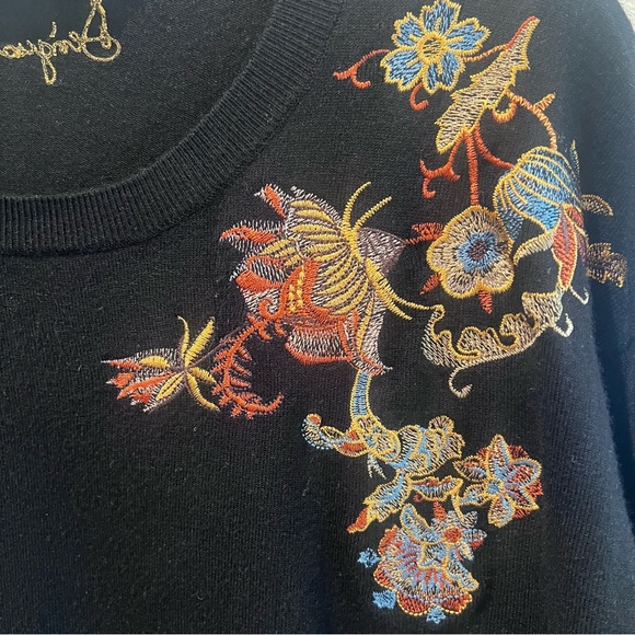Desigual Black Sweater Top with Floral and Patterned Accents Size Medium - Picture 6 of 7
